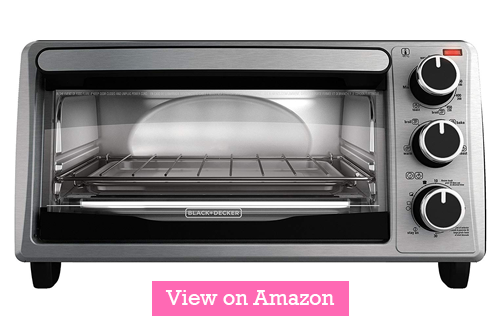 Black and Decker TO1303SB 4 slice toaster oven